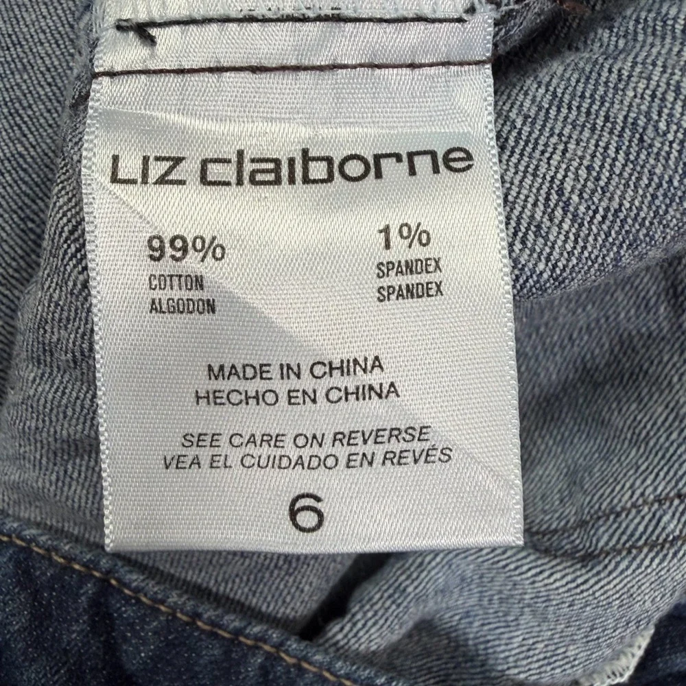 Liz‎ Claiborne Denim Shorts Womens 6 Good Dark Wash Stretch Patch Pockets Casual